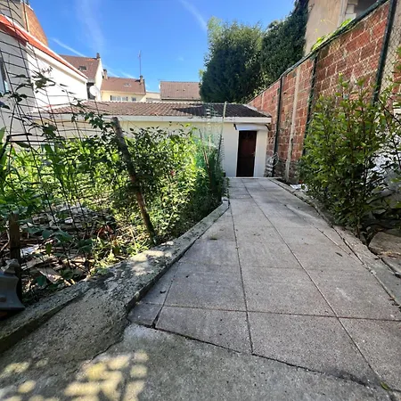 Renovated Gem 15 Mins Train To Paris Apartment Sarcelles